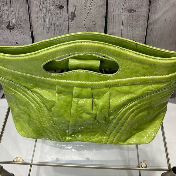 Lime Green designer bag by MAXX New York - Picture 3 of 12